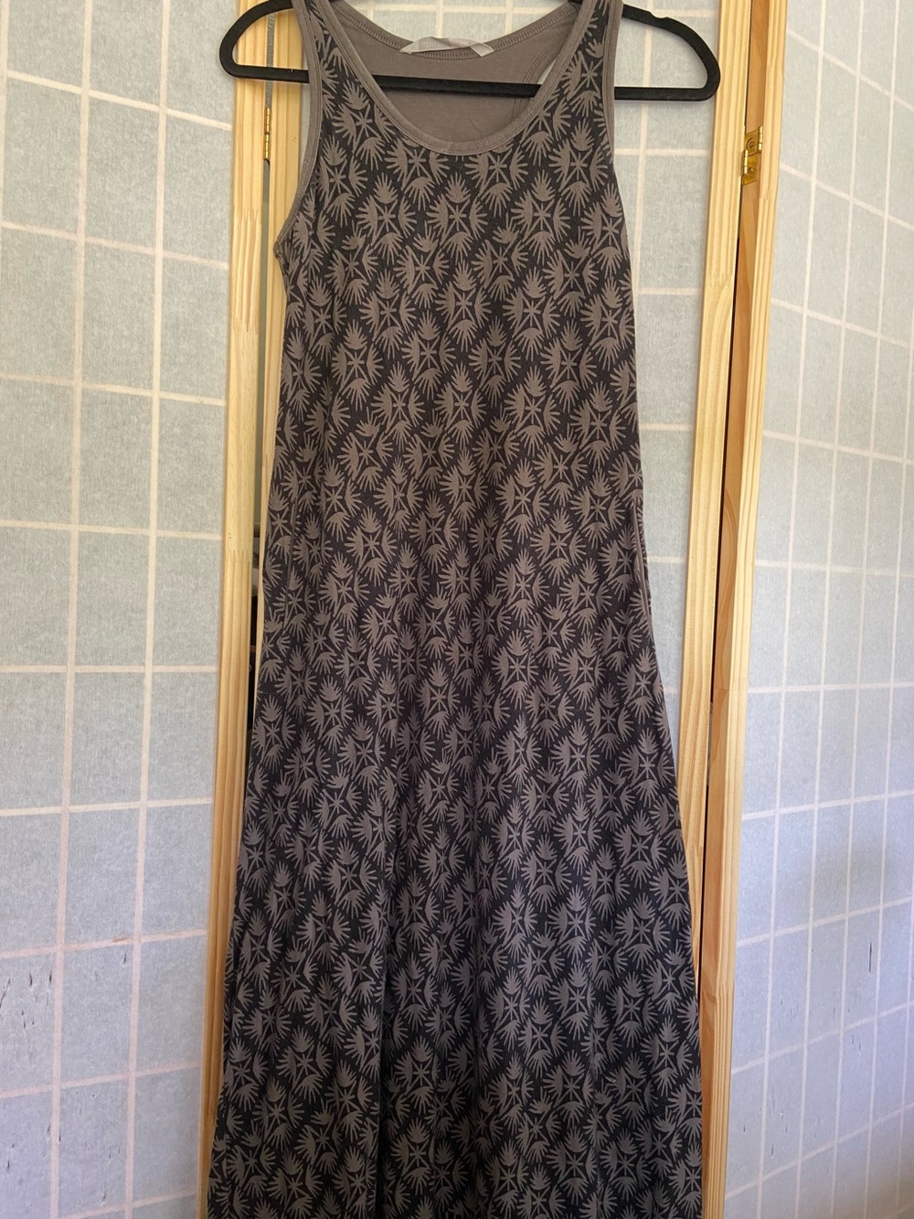 Athleta Black/Grey Maxi Dress (M)